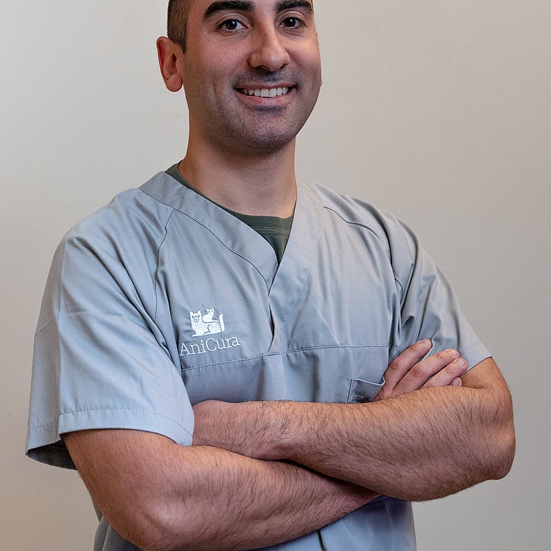 Foto di Dott. Omar Piacentini, Medico Veterinario