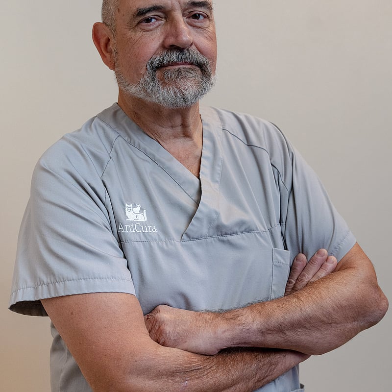 Foto di Dott. Luigi Maria Taccani, Medico Veterinario