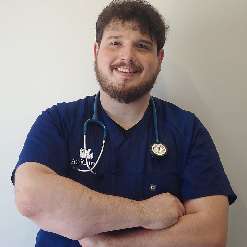 Foto di Dott. Franco Cingolani, Medico Veterinario