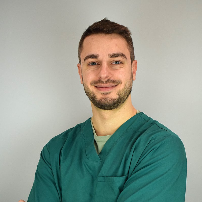 Foto di Dott. Di Giulio Simone, Medico Veterinario