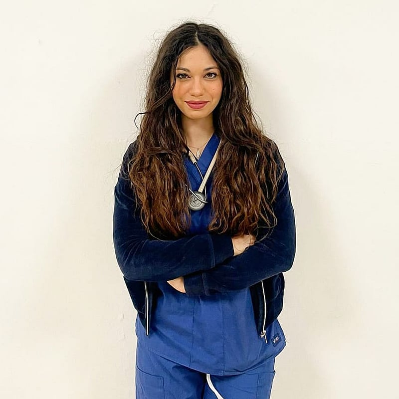 Foto di Dott.ssa Ylenia Cuzzupè, Resident U.o. Oncologia